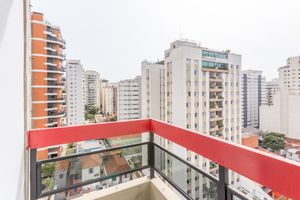 Image 31 - 851546