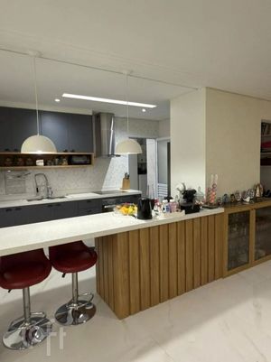Image 13 - 851555