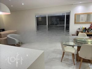 Image 9 - 851555