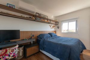Image 11 - 851568