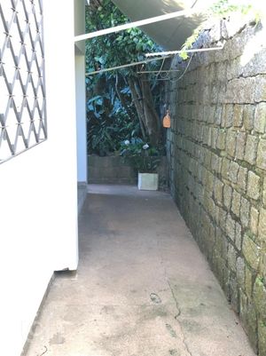 Image 15 - 851585