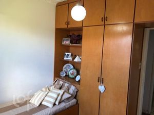Image 8 - 851585