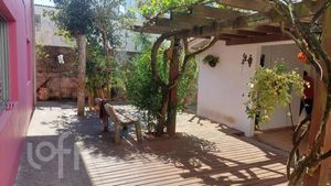 Image 13 - 851589