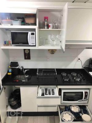 Image 7 - 851599