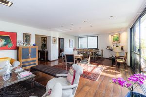 Image 6 - 851611