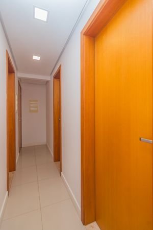 Image 8 - 851623