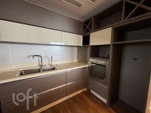 Image 9 - 851625