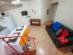 Image 5 - 851644
