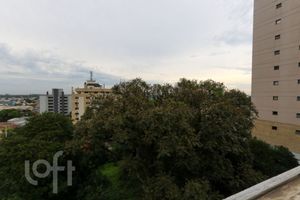 Image 47 - 851686