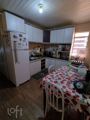 Image 3 - 851695