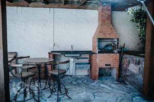 Image 26 - 851752