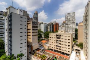 Image 16 - 851753