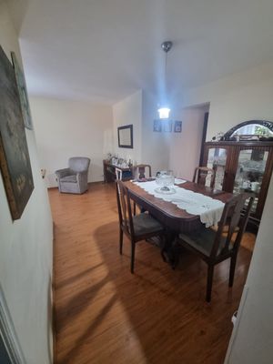 Image 2 - 851760