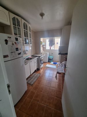 Image 8 - 851760
