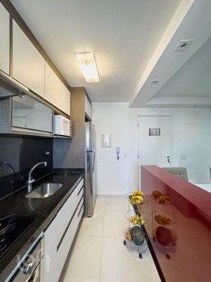 Image 7 - 851779