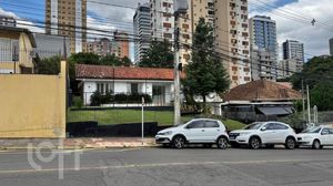 Image 8 - 851780
