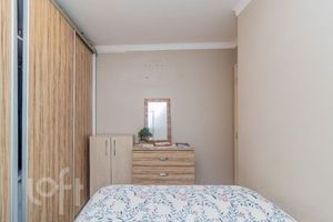 Image 9 - 851798
