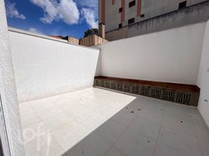 Image 8 - 851811