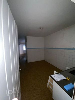 Image 5 - 851830