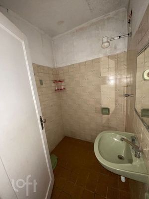 Image 3 - 851830