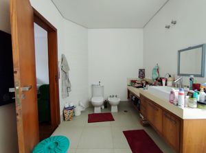 Image 9 - 851839