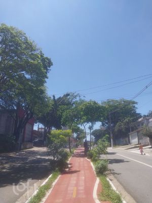Image 11 - 851843