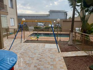 Image 6 - 851843