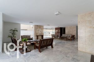 Image 35 - 851850
