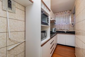 Image 21 - 851881