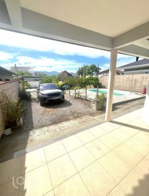 Image 8 - 851882