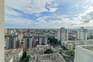 Image 2 - 851883