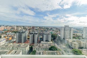 Image 14 - 851883