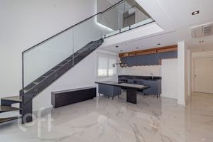 Image 1 - 851926