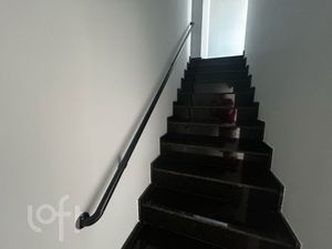 Image 8 - 851929