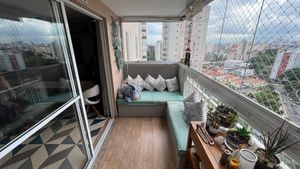 Image 9 - 851944