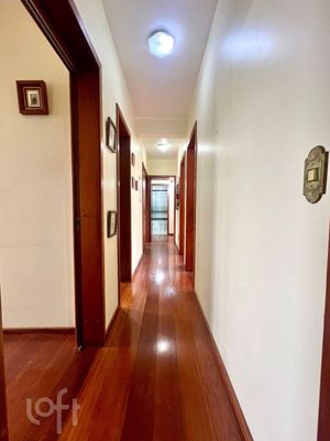 Image 19 - 851977