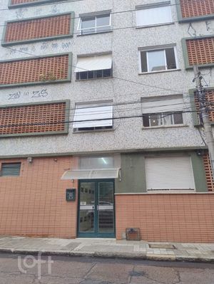 Image 0 - 851986