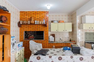 Image 23 - 851992