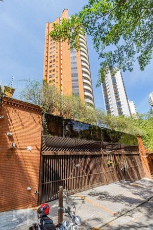 Image 60 - 852055