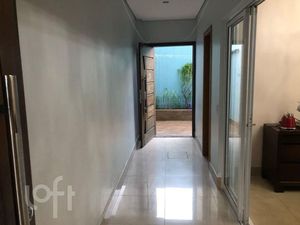Image 1 - 852103