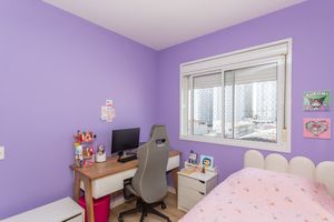 Image 19 - 852118