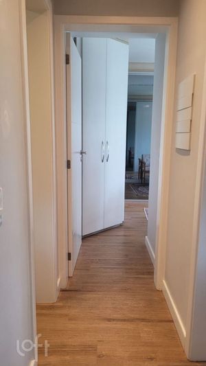 Image 13 - 852133