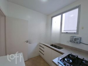 Image 9 - 852134
