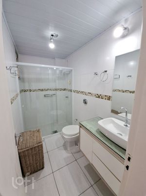 Image 3 - 852134