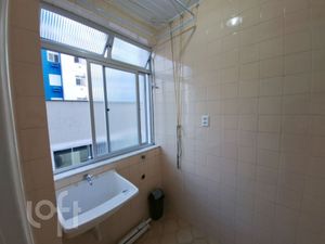 Image 4 - 852134