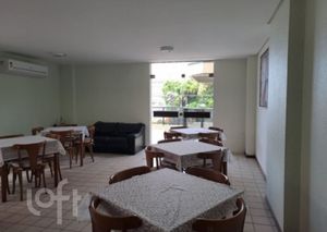 Image 1 - 852135