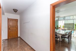 Image 21 - 852145
