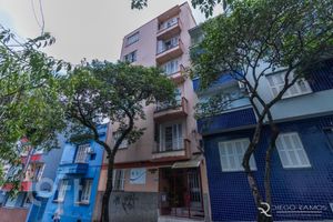 Image 9 - 852164