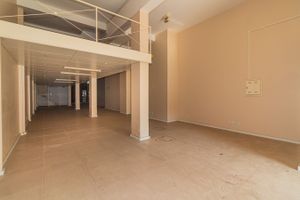 Image 3 - 852186