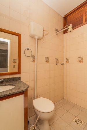 Image 9 - 852186